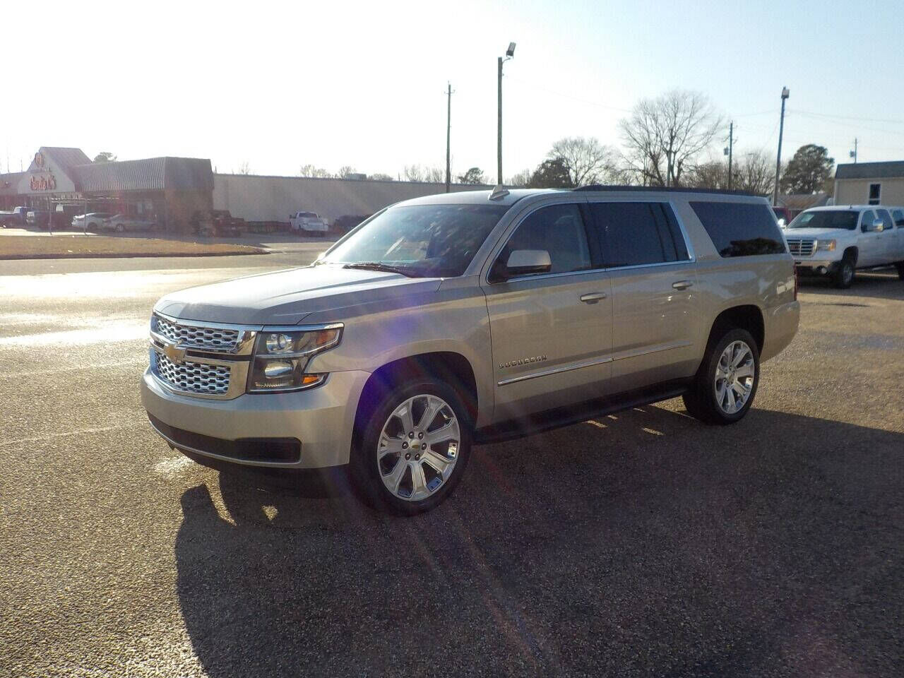 2015 CHEVROLET Suburban