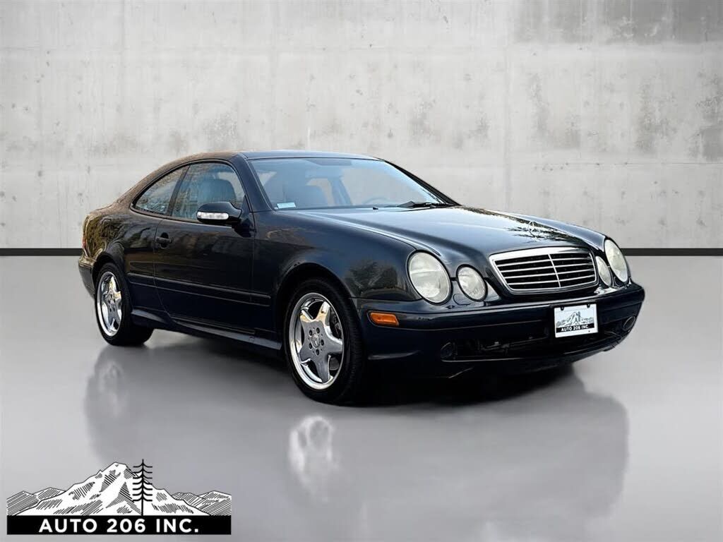 2001 MERCEDES-BENZ CLK-Class