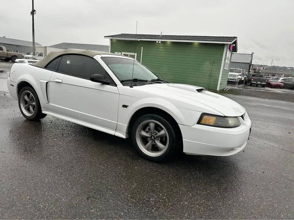 2001 FORD Mustang