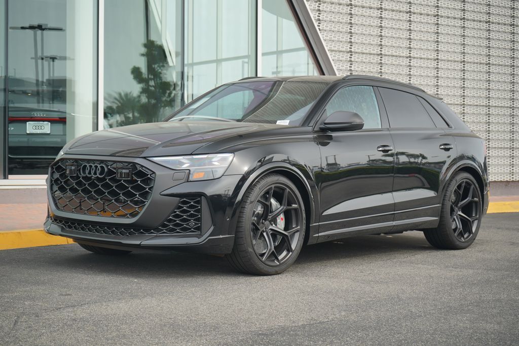 2026 AUDI RS Q8