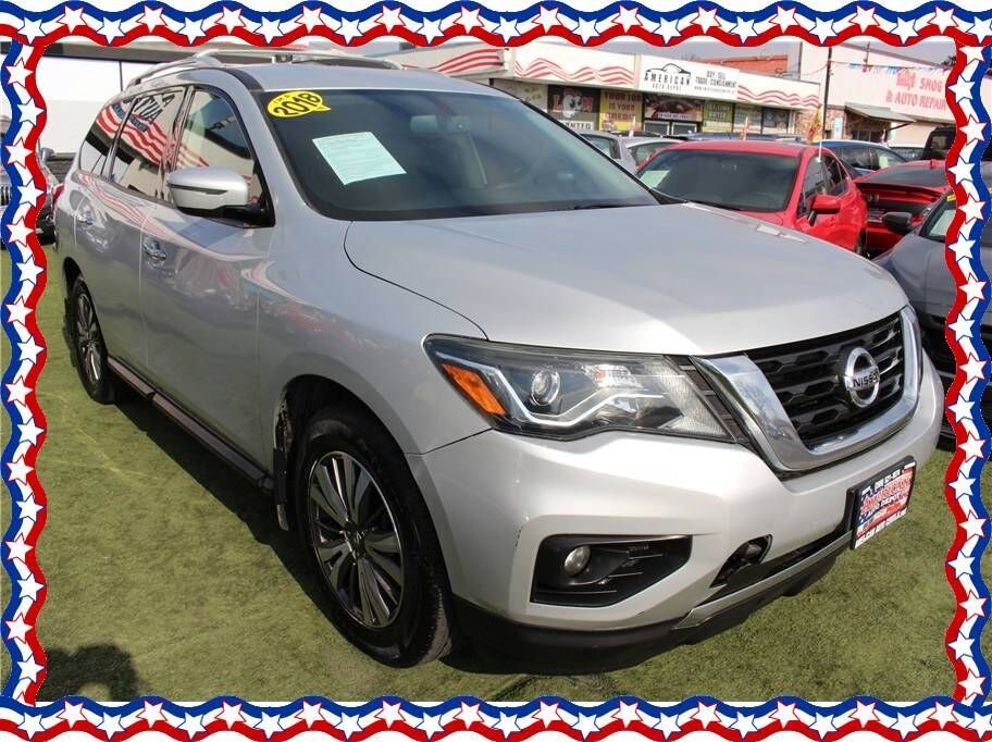 2018 NISSAN Pathfinder