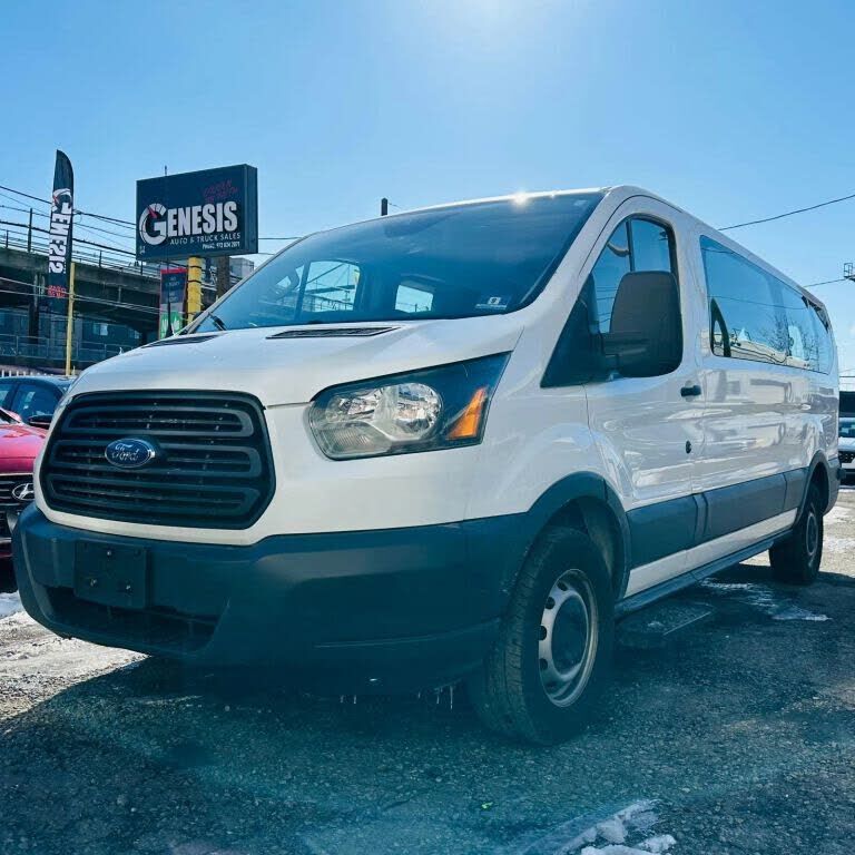 2017 FORD Transit