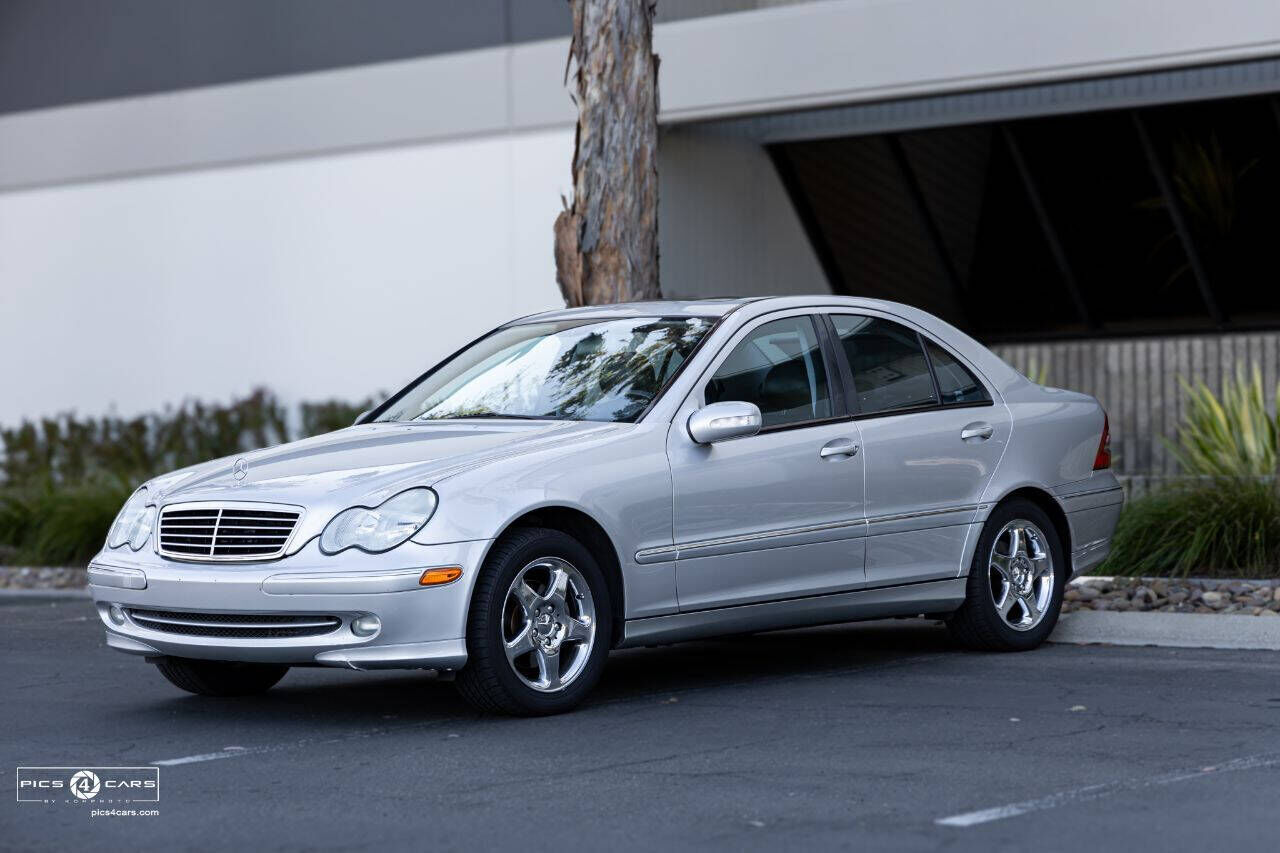 2002 MERCEDES-BENZ C-Class