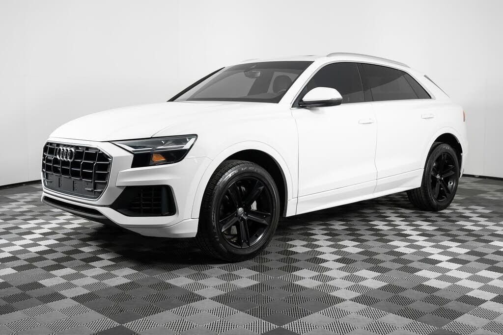 2019 AUDI Q8