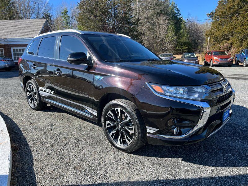 2018 MITSUBISHI Outlander