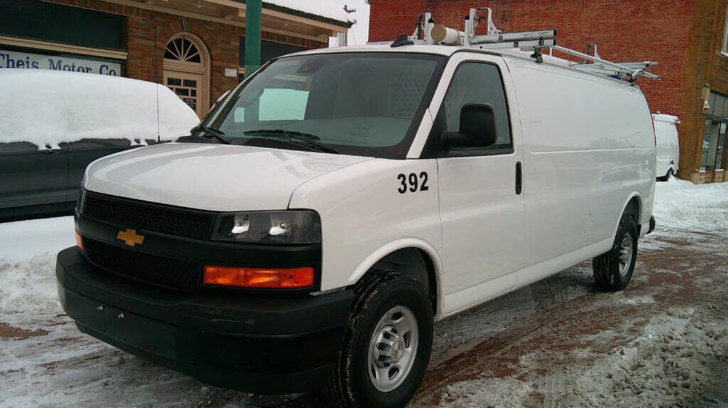 2025 CHEVROLET Express