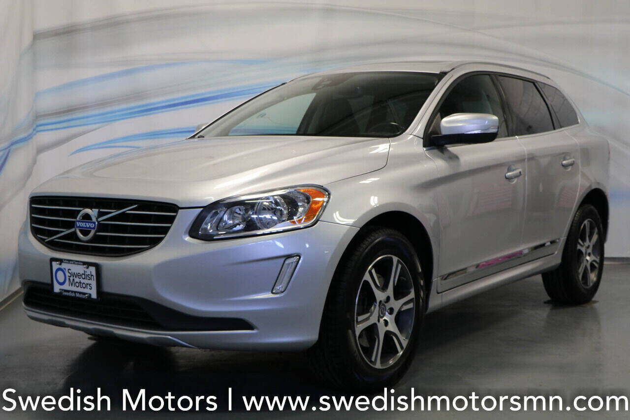 2015 VOLVO XC60