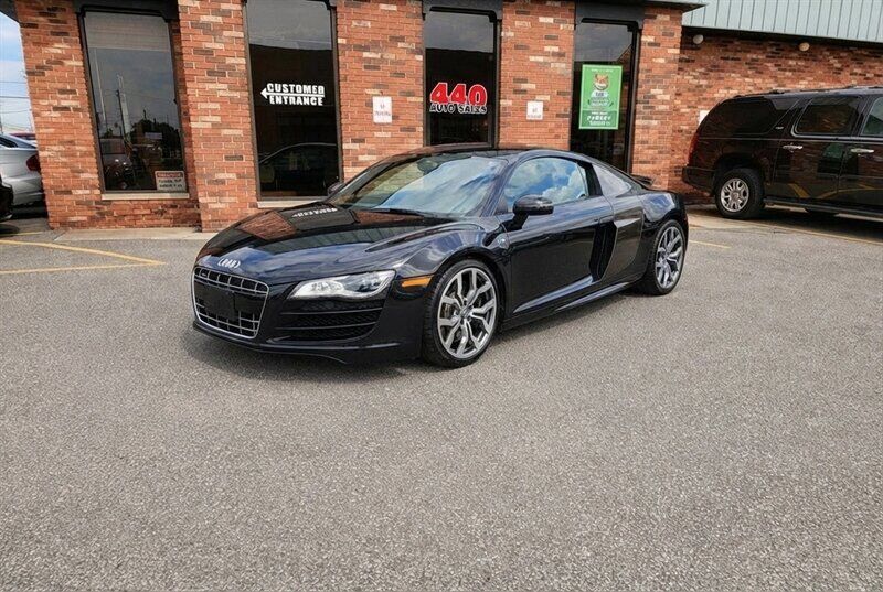 Audi R8