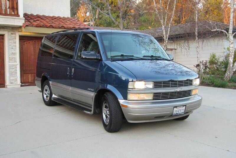 2002 CHEVROLET Astro Van