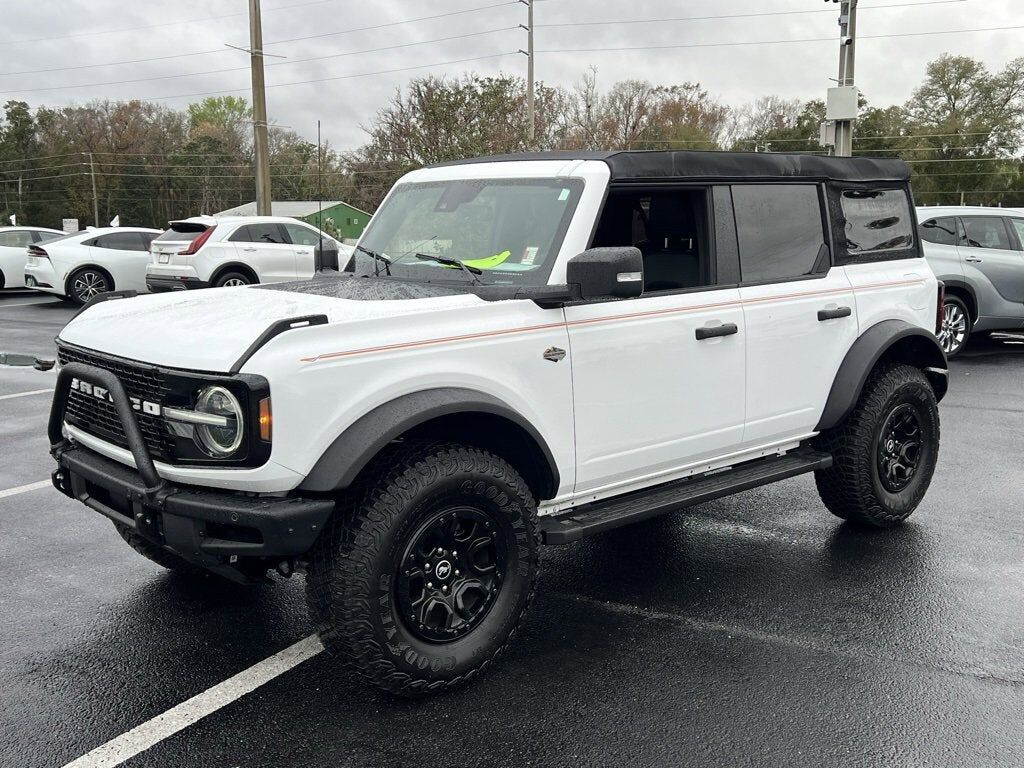 2024 FORD Bronco