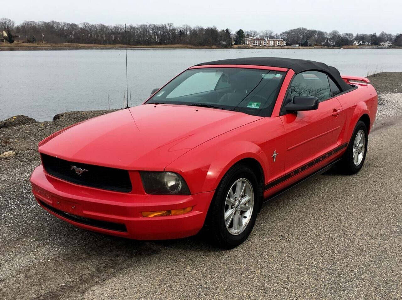 2006 FORD Mustang
