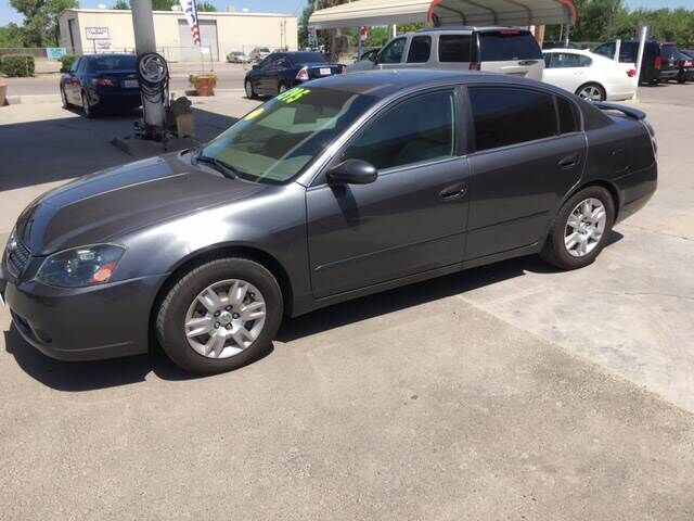 2005 NISSAN Altima