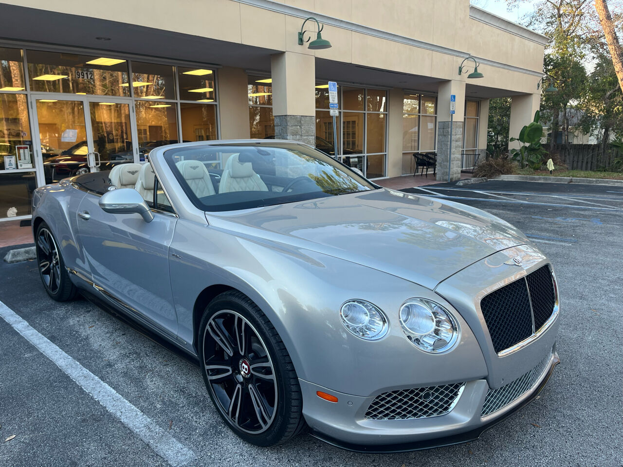 2015 BENTLEY Continental