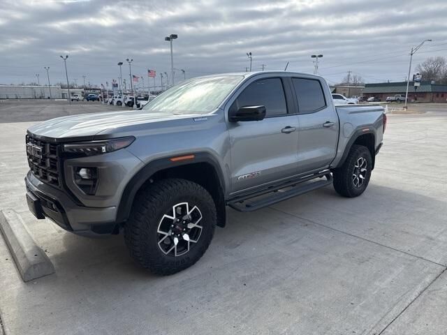 2024 GMC Canyon