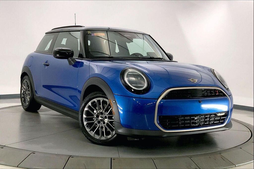 2025 MINI Hardtop