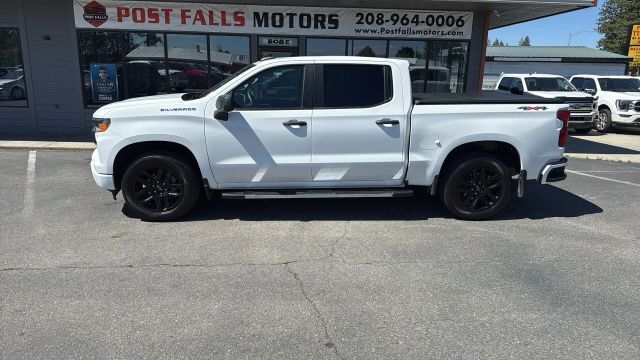 2023 CHEVROLET Silverado