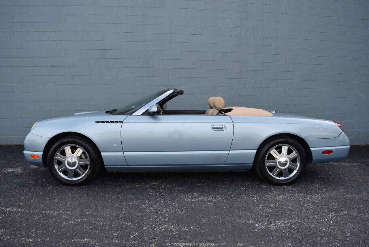 2004 FORD Thunderbird