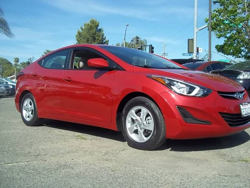 2014 HYUNDAI Elantra