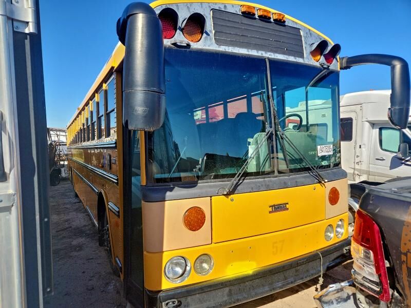 2008 THOMAS BUILT HDX