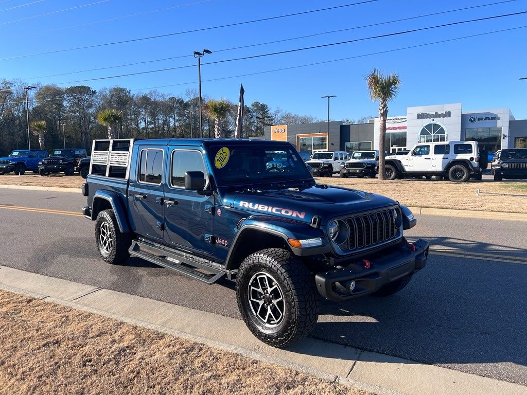 2025 JEEP Gladiator