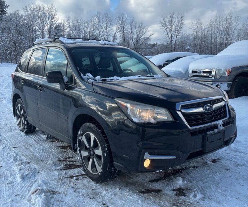 2017 SUBARU Forester
