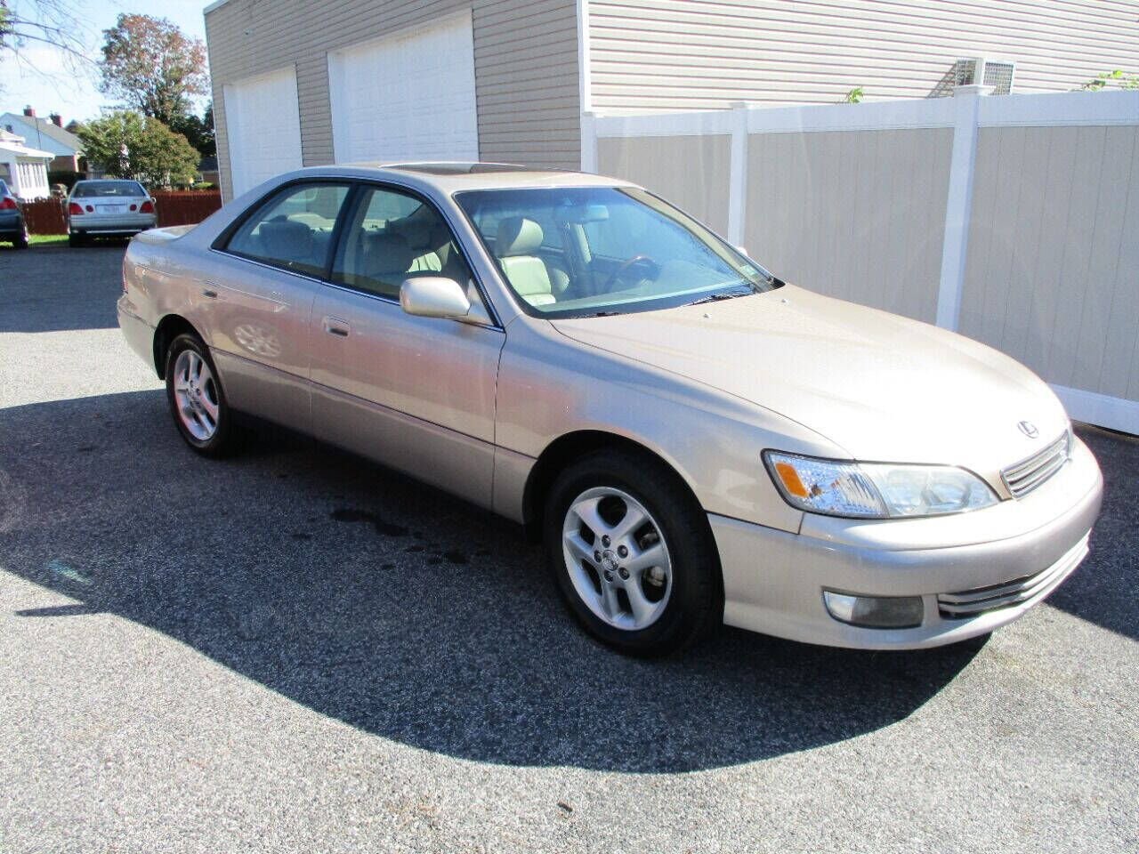 2001 LEXUS ES