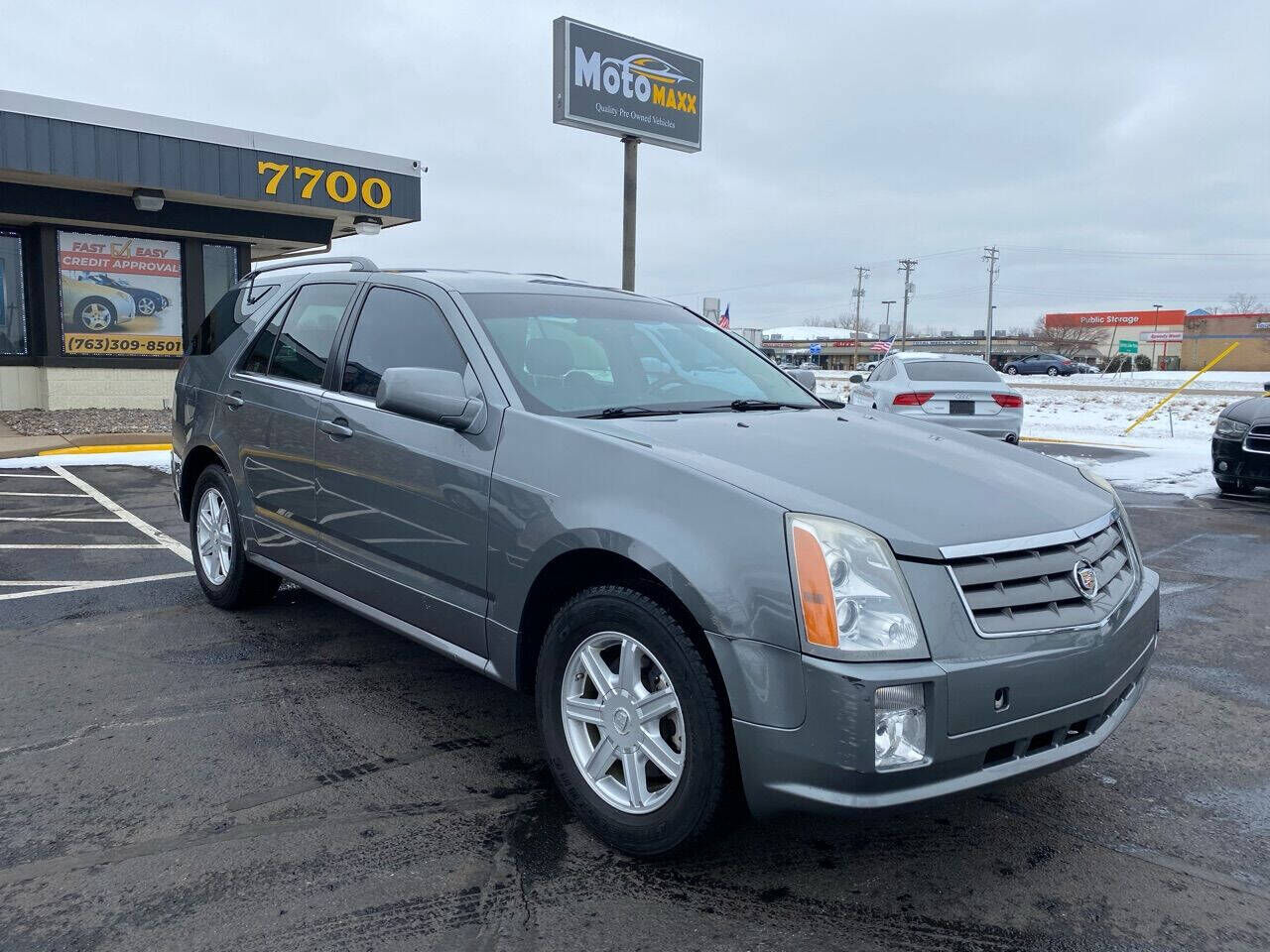 2004 CADILLAC SRX