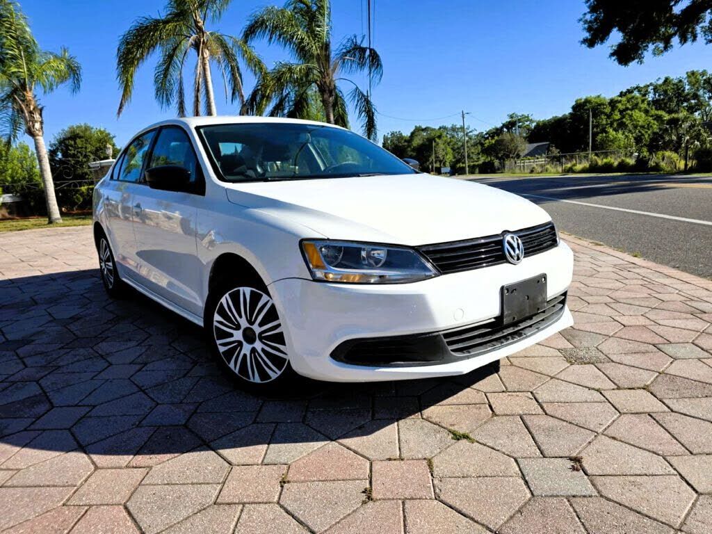 2014 VOLKSWAGEN Jetta
