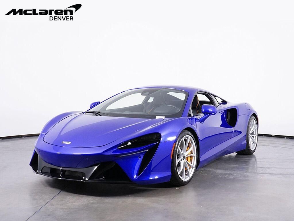 2025 MCLAREN ARTURA