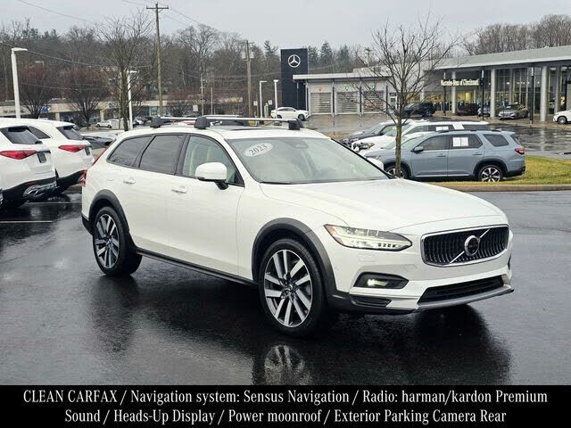 2023 VOLVO V90CC
