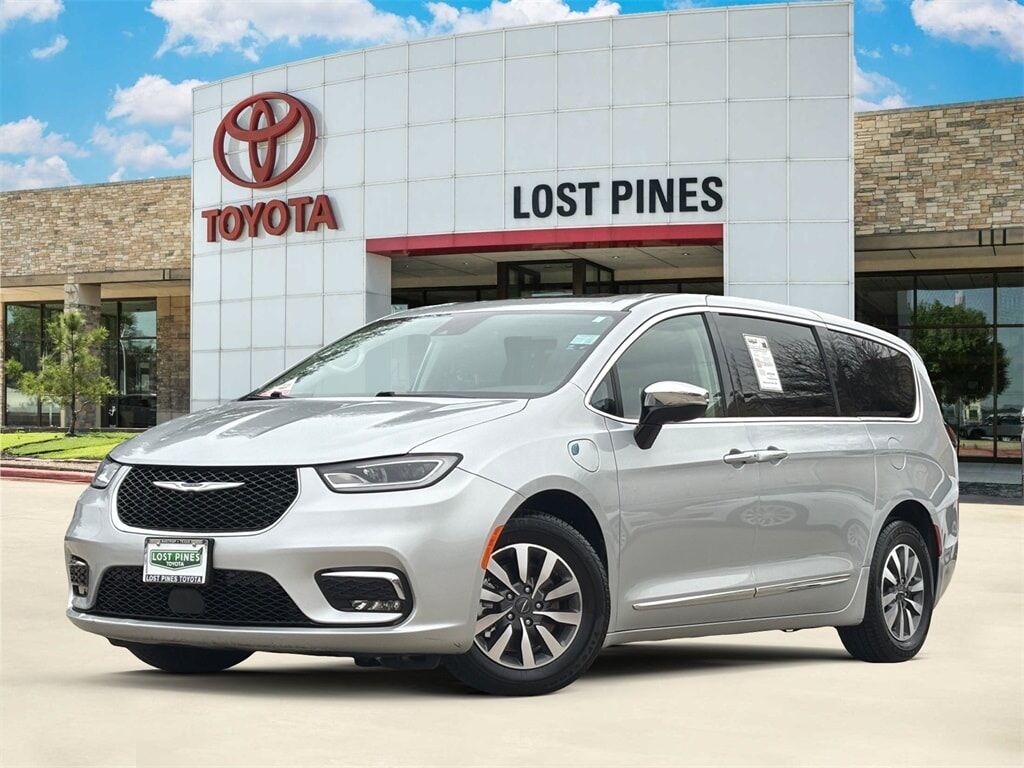 2023 CHRYSLER Pacifica