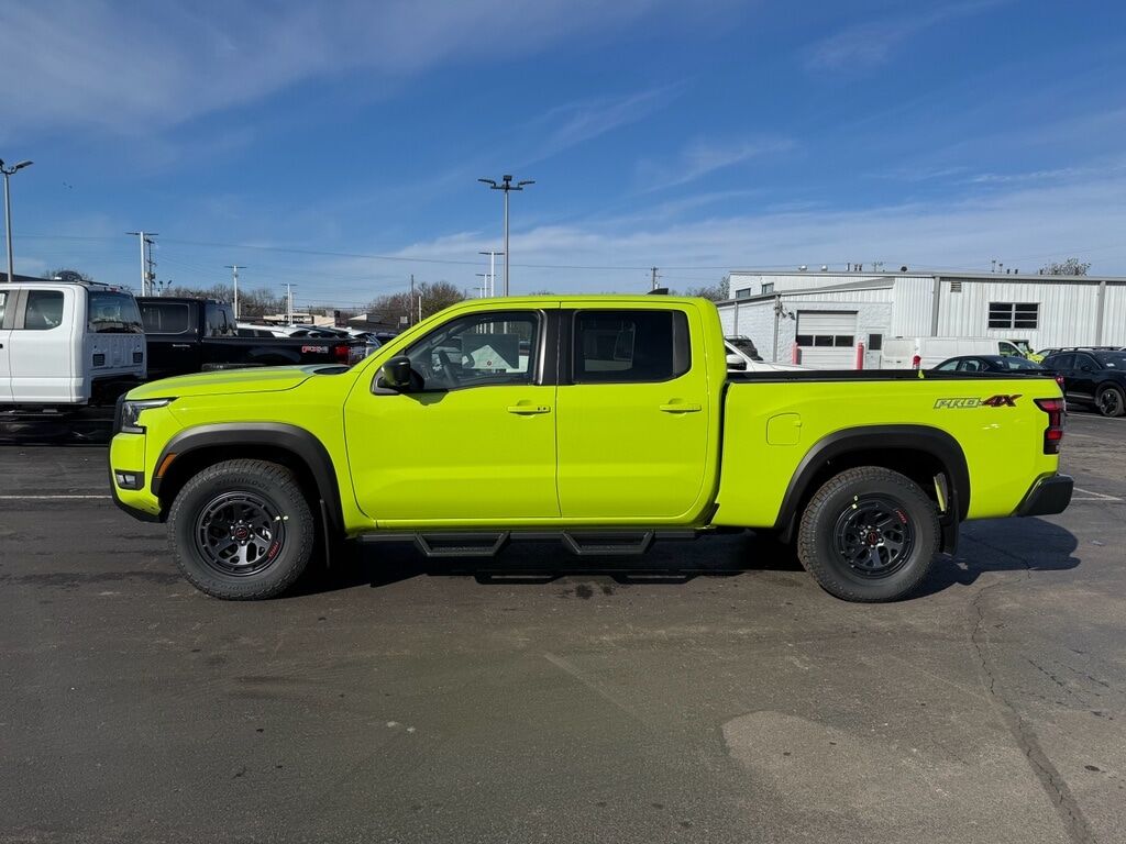 2026 NISSAN Frontier