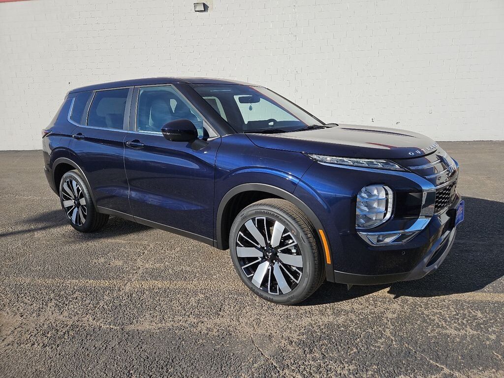 2026 MITSUBISHI Outlander