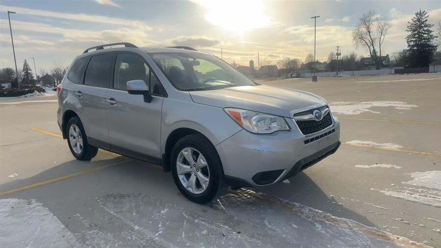 2014 SUBARU Forester
