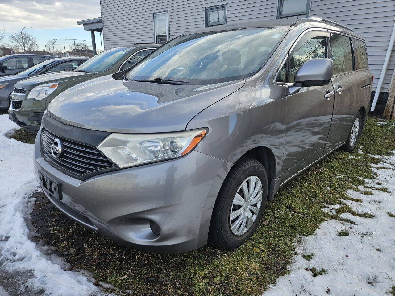 2013 NISSAN Quest