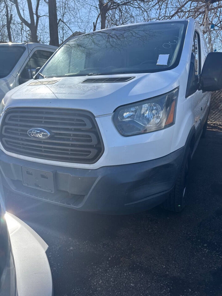 2015 FORD Transit