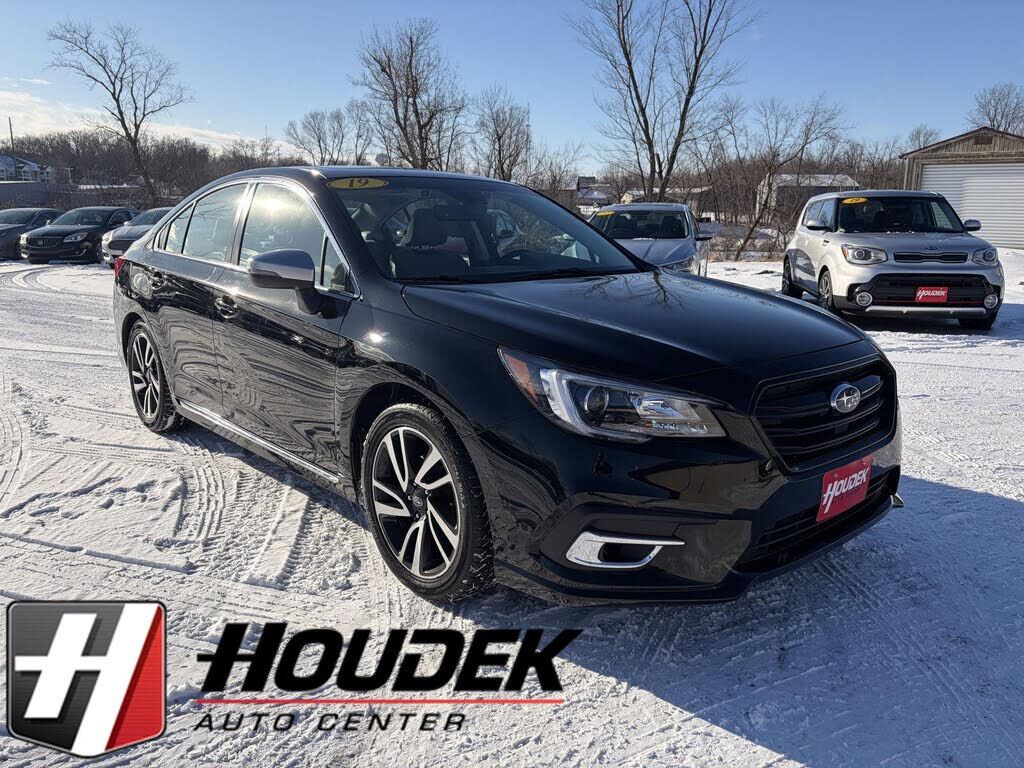 2019 SUBARU Legacy