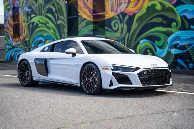 2020 AUDI R8