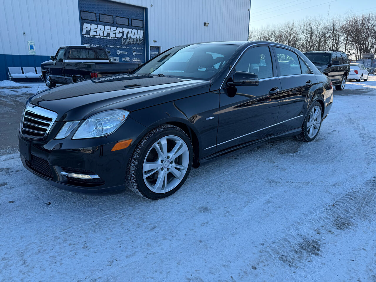 2012 MERCEDES-BENZ E-Class