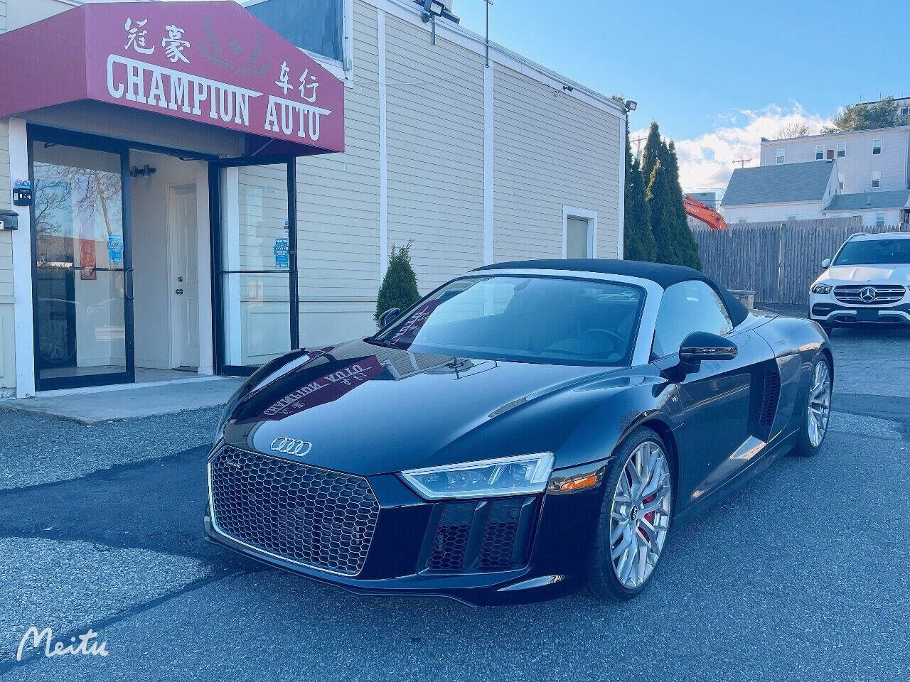 2017 AUDI R8