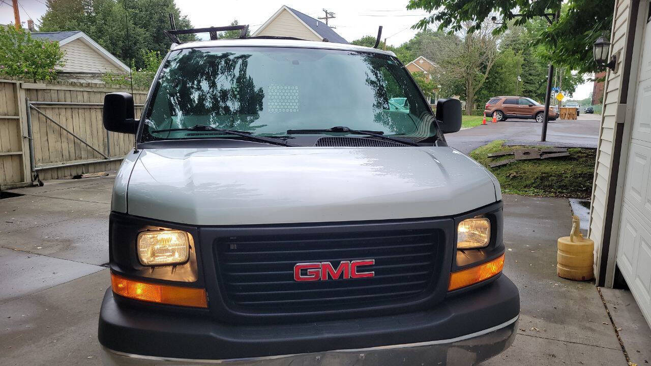 2015 GMC Savana