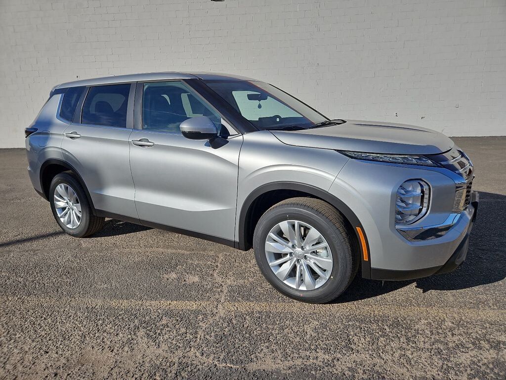 2026 MITSUBISHI Outlander