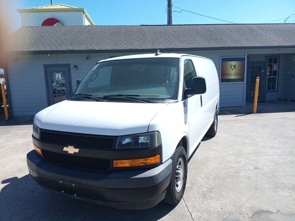 2018 CHEVROLET Express