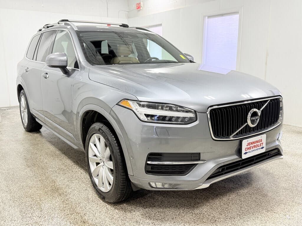 2017 VOLVO XC90