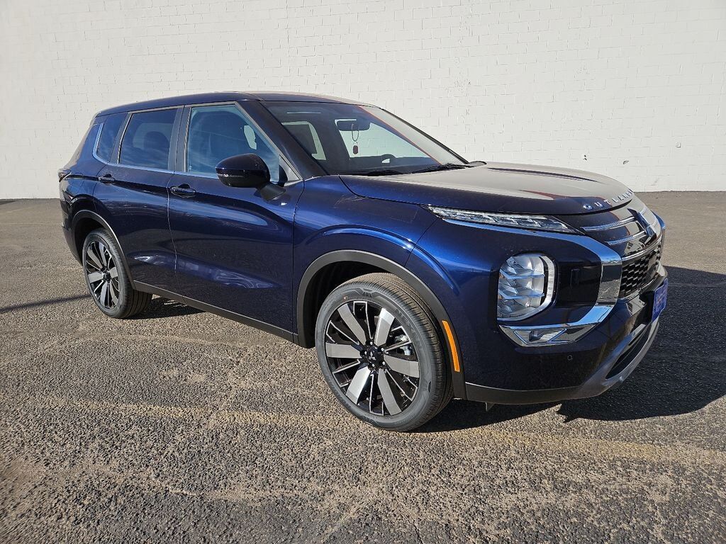 2026 MITSUBISHI Outlander