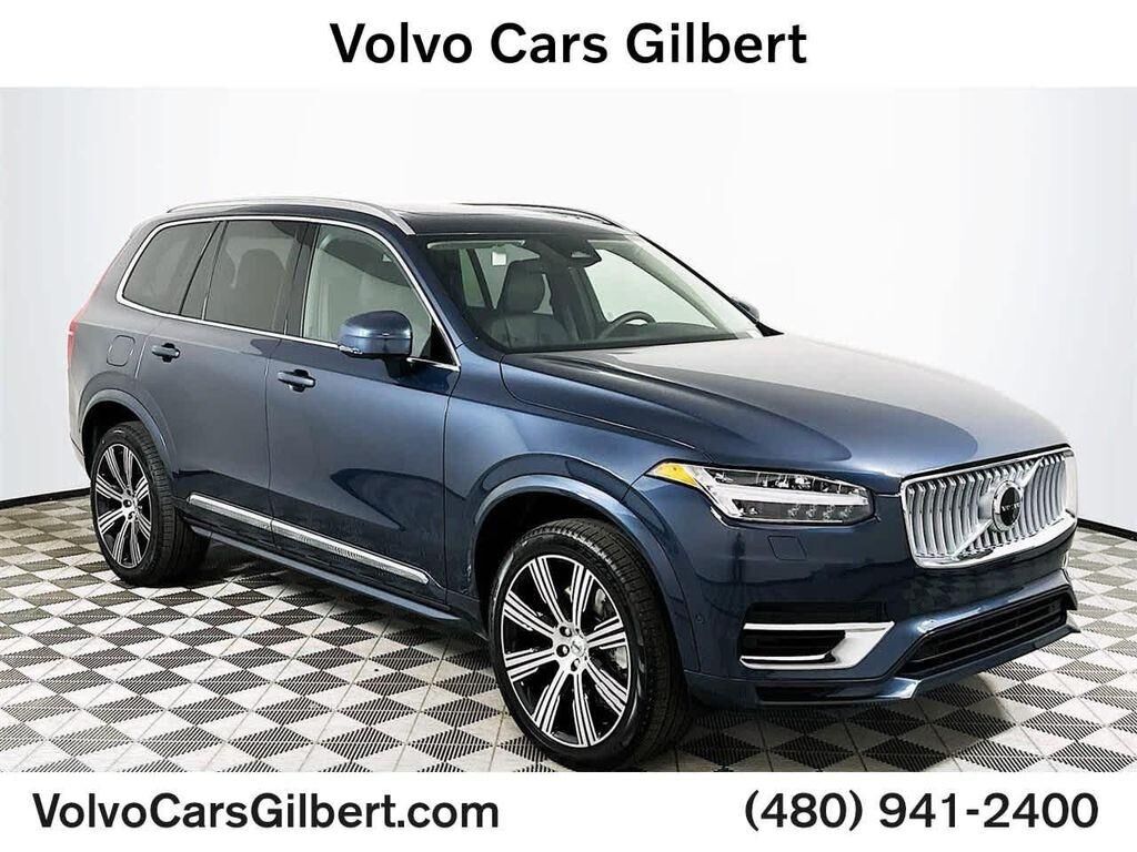 2025 VOLVO XC90
