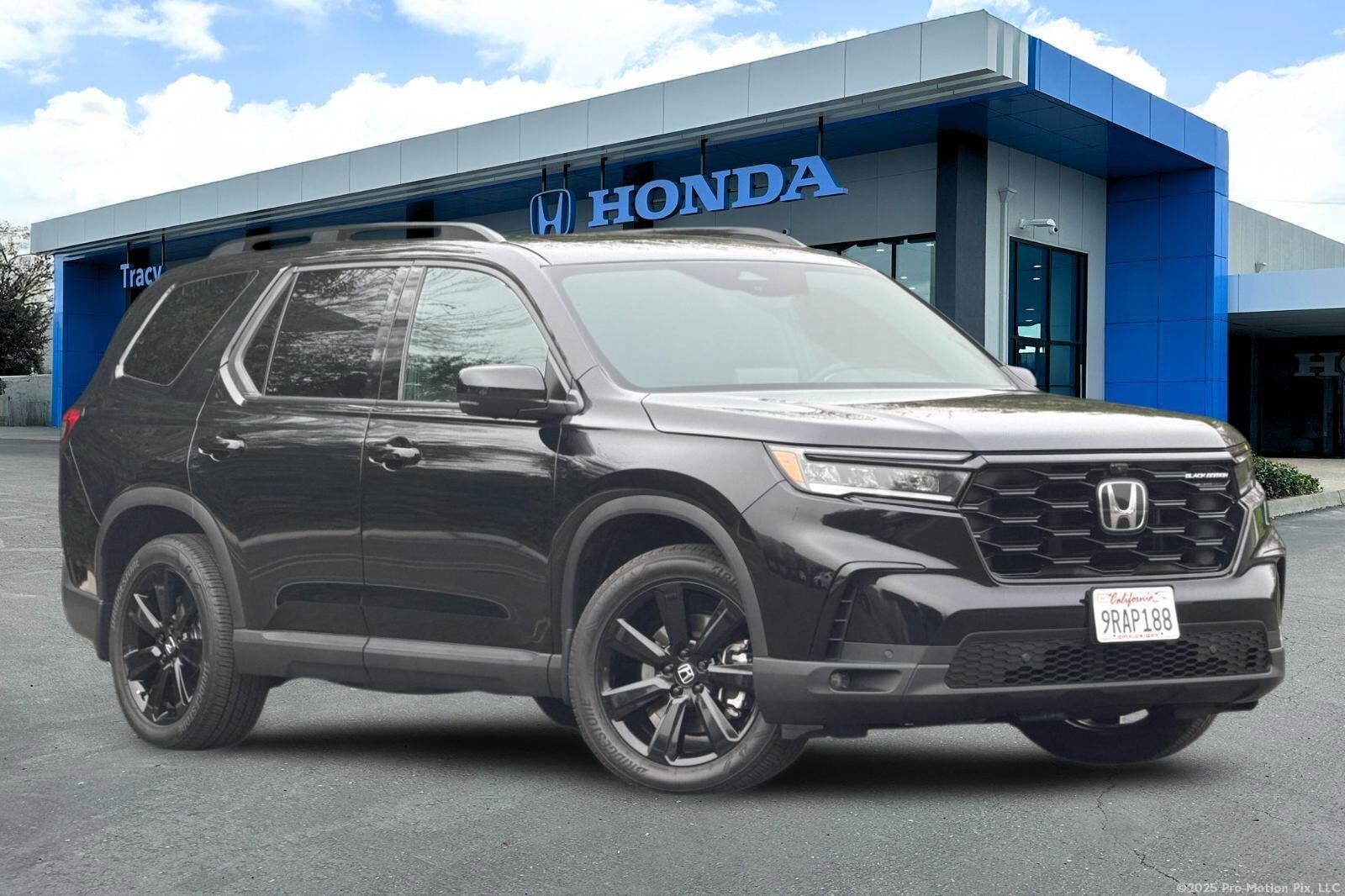 2025 HONDA Pilot