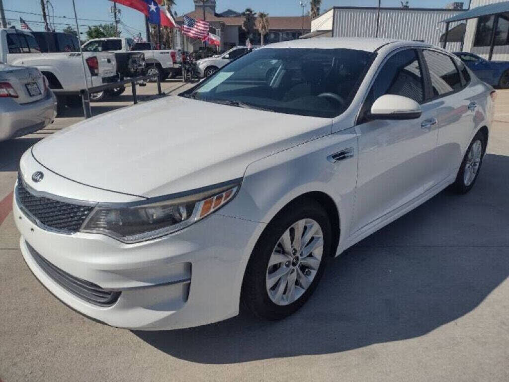 2017 KIA Optima