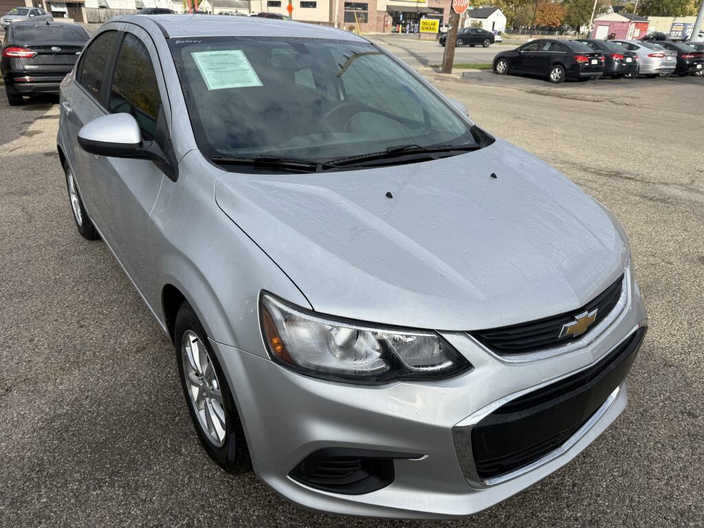 2020 CHEVROLET Sonic