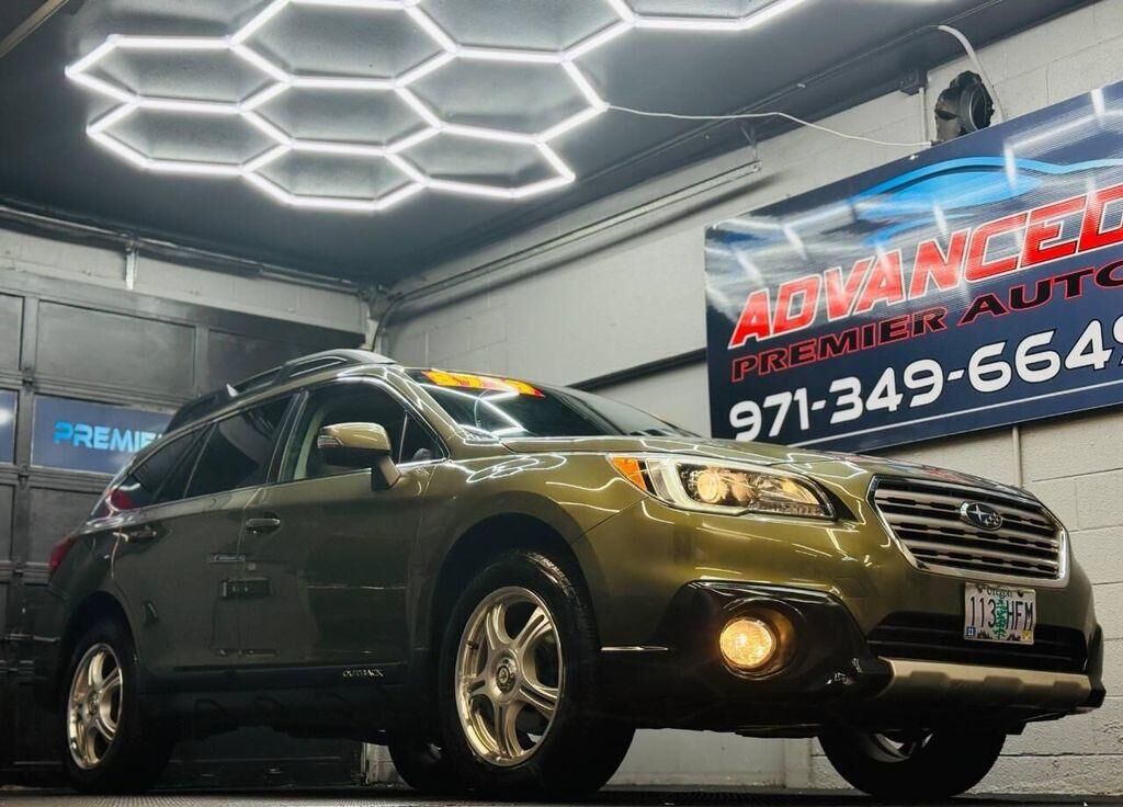 2015 SUBARU Outback